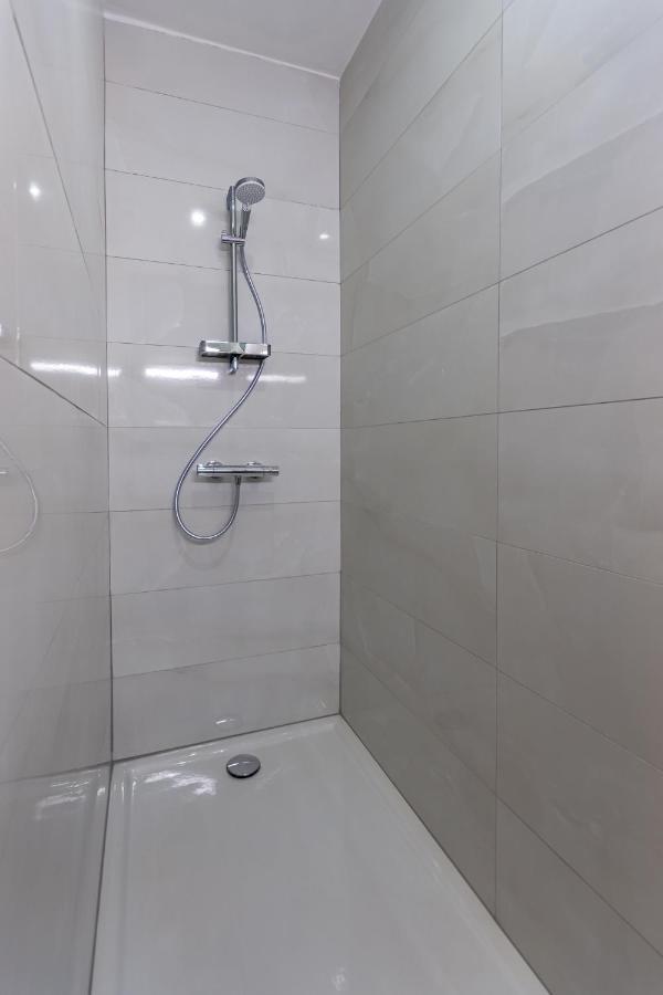 Montbéliard Le 04-Gregimmo-Appart'Hotel מראה חיצוני תמונה